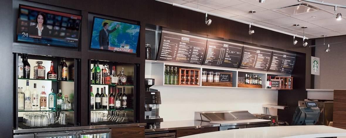 奥尔巴尼特洛伊海滨万怡酒店 外观 照片